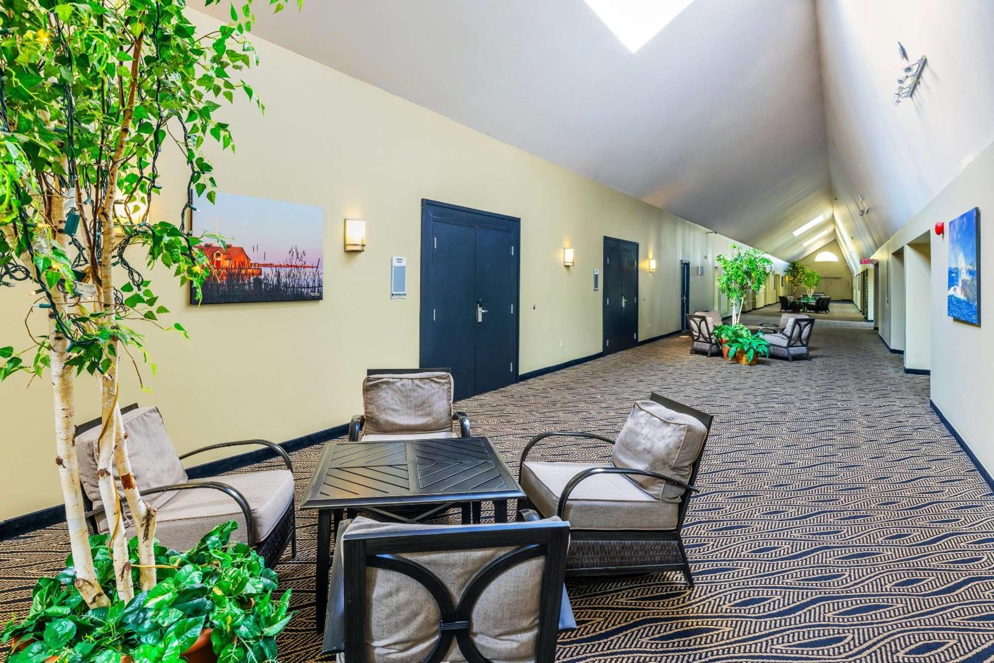 Quality Inn & Suites Garden Of The Gulf Summerside Exterior foto